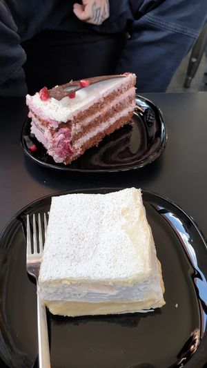 vegan local cream cake at Tavci Kuhna in Lesce