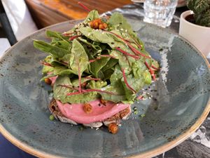 Beetroot hummus  at Cafe Drechsler in Vienna