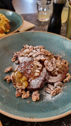 Vegan Pancakes at Cafe Drechsler in Vienna