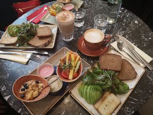 Vegan breakfast 'VEGANARRISCH' at Cafe Drechsler in Vienna