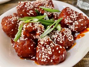 Unique fried cauliflower  #Veganuary at The Pizza Castle and Indian Curry in Vancouver