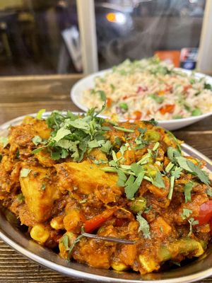 Vindaloo and Veggie Rice #Veganuary at The Pizza Castle and Indian Curry in Vancouver