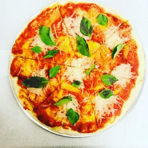 Vegan Margherita at The Pizza Castle and Indian Curry in Vancouver