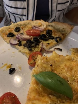 Gluten free pizzas at True Food in Faro