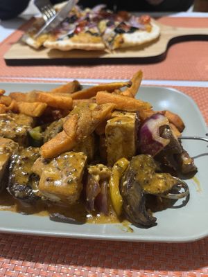 Kebab e pizza   at True Food in Faro