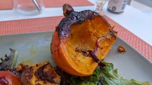  at True Food in Faro