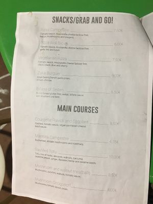 Mains at True Food in Faro