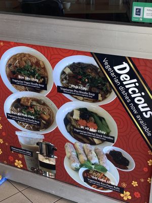 Great food at Vinh Nguyen Bakehouse in Albion