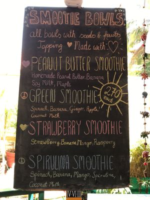 Smoothies & smoothie bowls - all vegan  at Mandala Cafe in Agonda