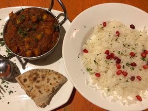 Chana masala rice & whole grain chapati at Mandala Cafe in Agonda