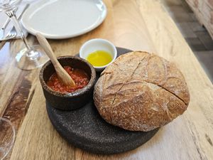 Couvert at Fava Tonka in Matosinhos