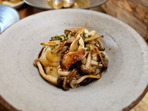 Pure com cogumelos. at Fava Tonka in Matosinhos