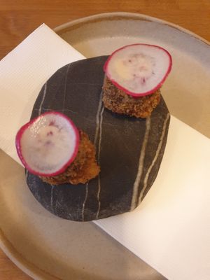 Croquete de cogumelo com tártaro de beterraba e pickle de rabanete at Arkhe in Lisbon