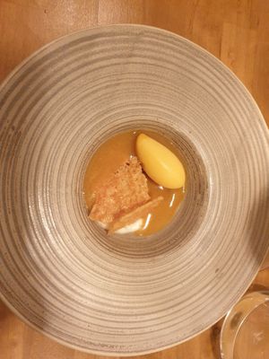 Peachx2 + rice cream + rice cracker + lavender at Arkhe in Lisbon