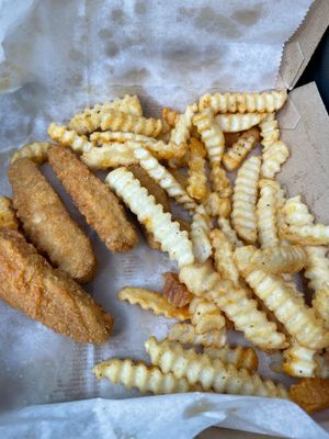 BEST SEASONED FRIES!!
TENDERS with fries for the KIDS!!
Comes with a Juice  at Slutty Vegan in Atlanta