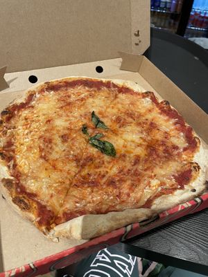   at KEF - Hjá Höllu - TC in Keflavik