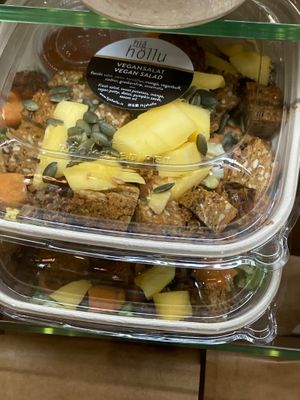  at KEF - Hjá Höllu - TC in Keflavik