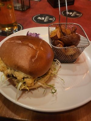 Cajun mac n cheese burger. at Brinkburn St Brewery in Newcastle Upon Tyne