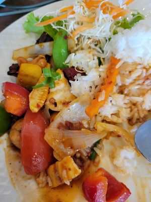 Fried cashew on rice. at Coffee Old City in Ayutthaya