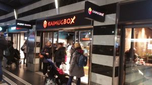 Kaimug main station  at Kaimug Box - Hauptbahnhof in Zurich