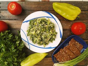 GREEN BOOM
Greens contain a lot of calcium, it helps aid in blood sugar control, makes a heart healthy and It's also rich in powerful antioxidants . All benefits of greens is si at Life Food in Yerevan