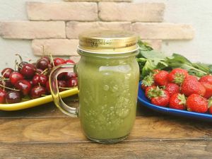 YOUTH OF CLEOPATRA
Mega useful and tasty smoothie helps gently cleanses the body of toxins, removes free radicals, and restores all the processes of oxidation and reduction. at Life Food in Yerevan