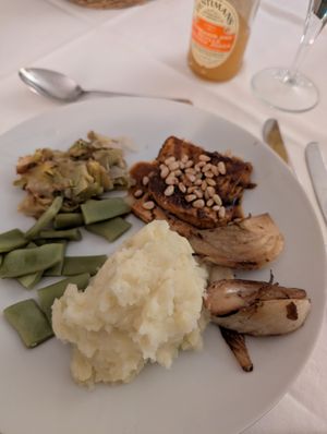 Dinner at Michael House in Tintagel