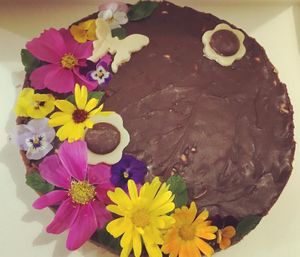 gâteau sur mesure  at Cha Cuisine in Laval