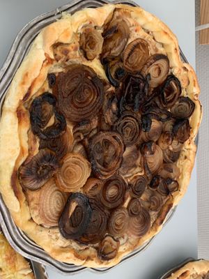 Caramelized oignons tart  at Cha Cuisine in Laval