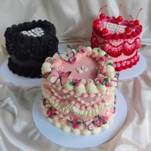  at Heart of Cake in North London