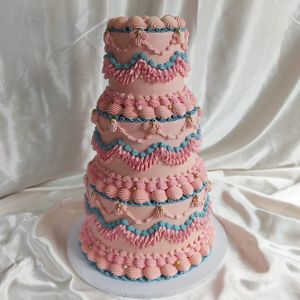  at Heart of Cake in North London