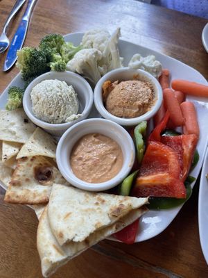 Dip Trio  at Kilted Mermaid in Vero Beach