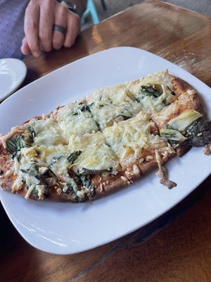 Flatbread pizza with added artichokes and spinachh  at Kilted Mermaid in Vero Beach