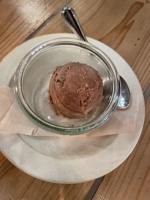 Vegan citrus cacao ice cream  at Rosy in Tokyo