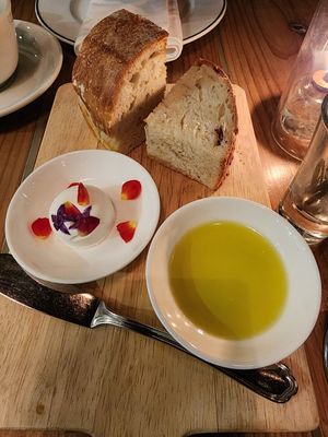 Organic bread at Rosy in Tokyo