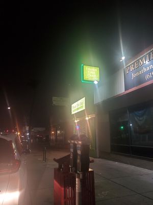 Front of restaurant at Thanh Tinh Chay in San Diego