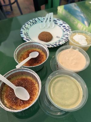 Free deserts 😲 flan, cheesecake, matcha and a mung bean desert!   at Thanh Tinh Chay in San Diego