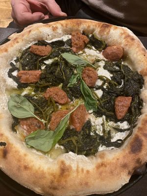 Délicieuse pizza Vegan 🌱   at Utopia in Nice