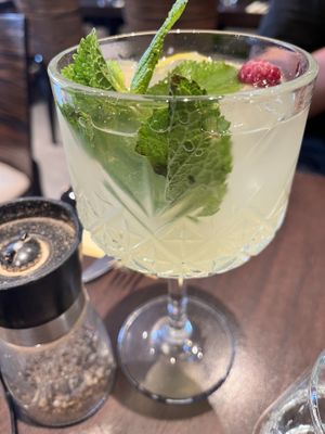 Limoncello sprizz   at Utopia in Nice