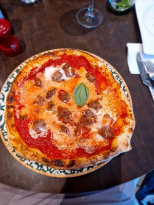 Pizza "Diavolo" - tasted more like Meatballs at Utopia in Nice