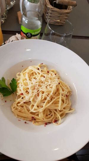 Spaghetti cacio & pepe, delicious cheesy sauce!  at Utopia in Nice