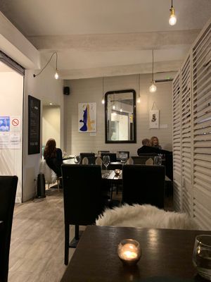 Locale😄 at Utopia in Nice