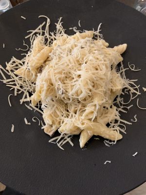 Spaghetti carbonara  at Utopia in Nice