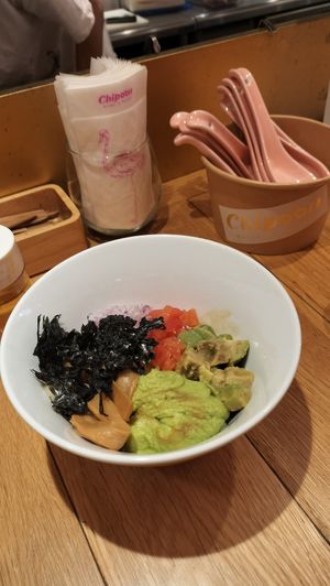 Avocado Abura Soba (880 yen) at Chipoon in Tokyo