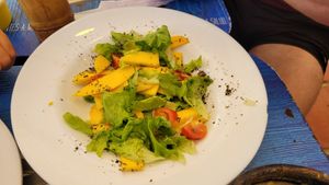 Ensalada de Mango at La Morena in Taganga