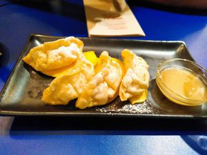 Apfelgyoza at Negishi in Winterthur