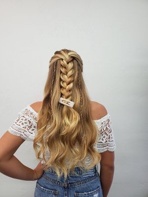 Pure 👏🏻talent👏🏻 at Verte Salon & Scalp Spa in San Diego