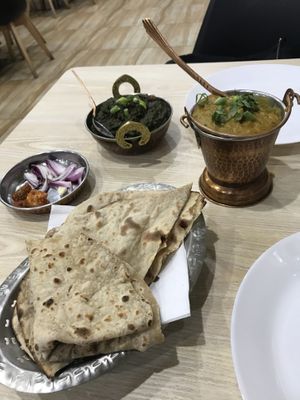 Dal Tadka (yellow) and Aloo Palak (green) with tandoori roti at Pardesi Vaishno Dhaba in Dandenong