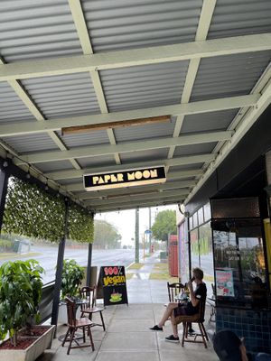 Street view  at Paper Moon in Annerley