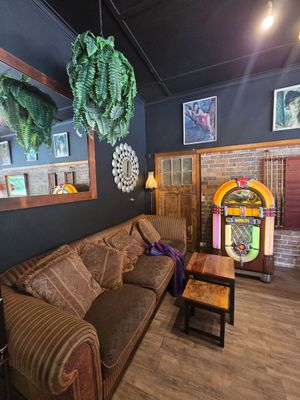  at Paper Moon in Annerley